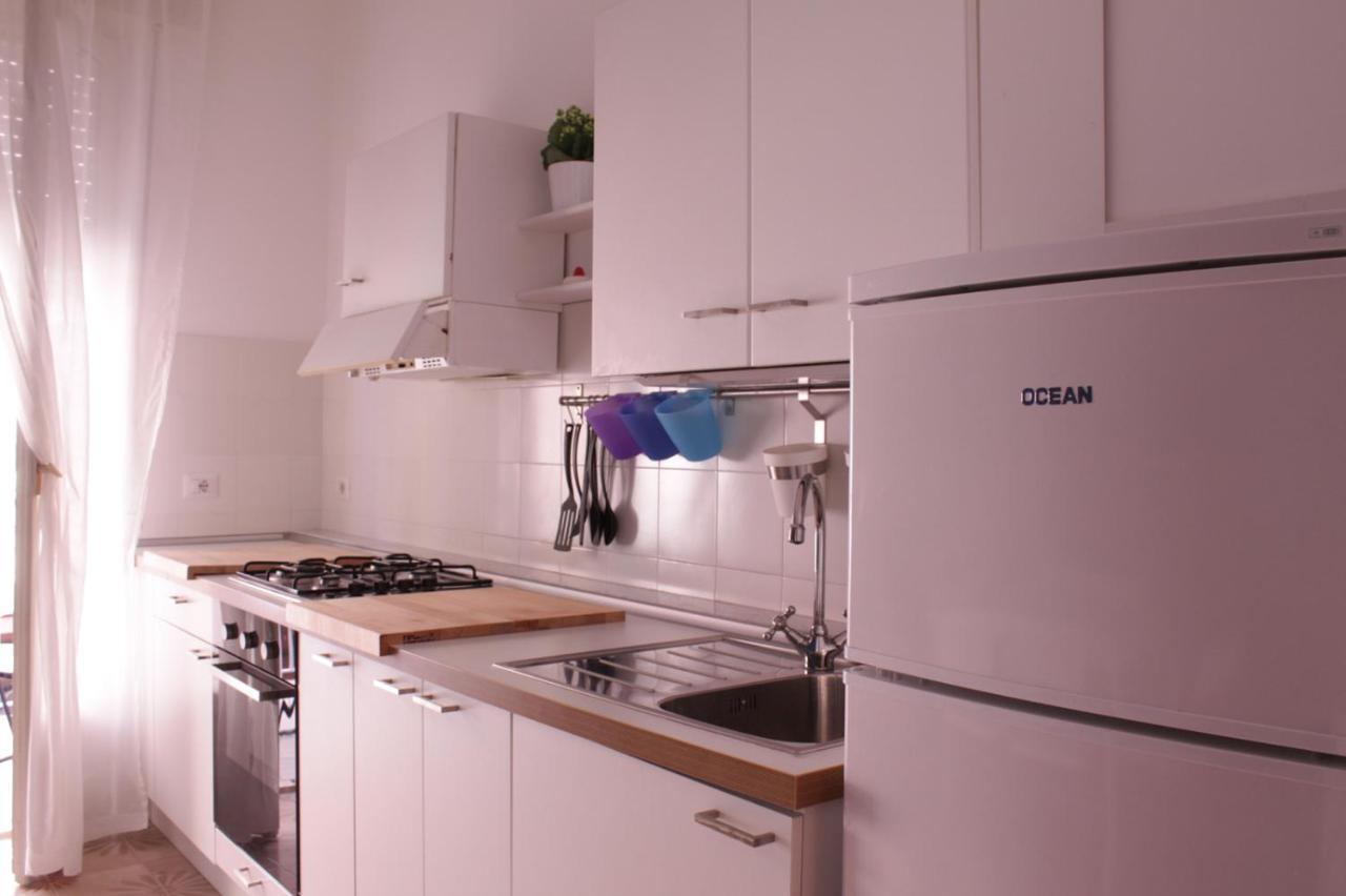 지아르디니낙소스 Naxos House 아파트 객실 사진